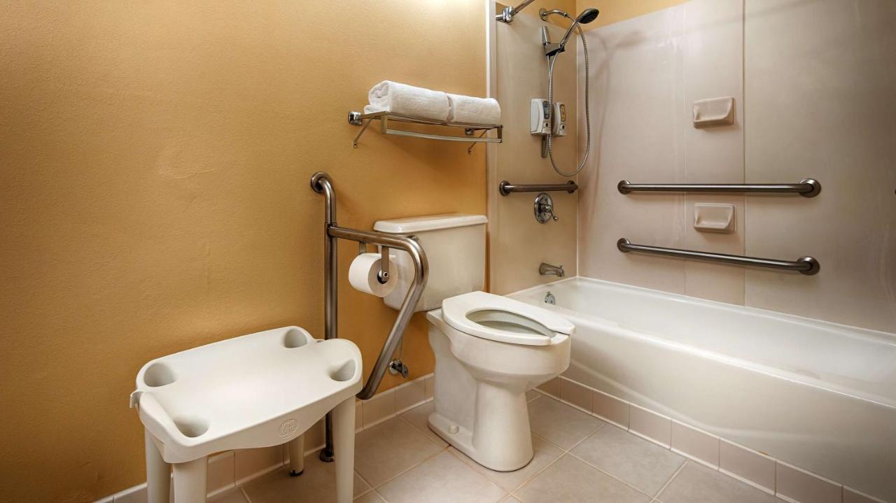 Bryson Inn Mount Airy Ngoại thất bức ảnh